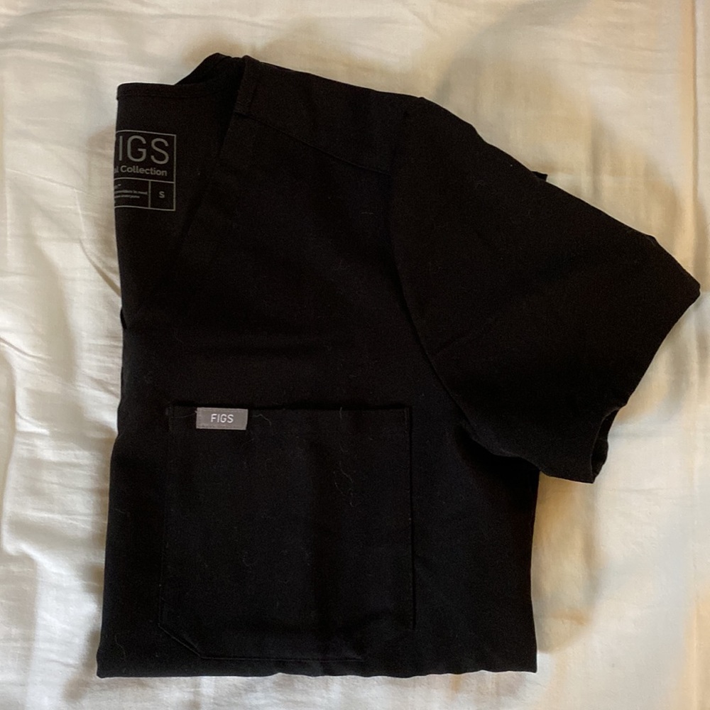 Figs Black Catarina One Pocket Scrub Top Small